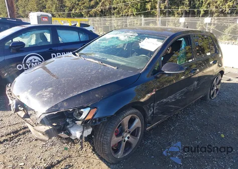 2015 Volkswagen Golf Gti 2.0T S W/Performance Package 4-Door z USA, uszkodzony, nr VIN 3VW547AU5FM096702